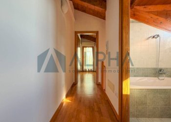 Corridoio - Four-room apartment via Giuseppe Bellonci, Forlì - photo 15