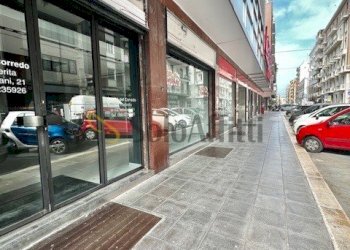 IMG_7826.jpeg - Locale Commerciale Via Melo da Bari 125, Bari (zona Murat) - foto 14