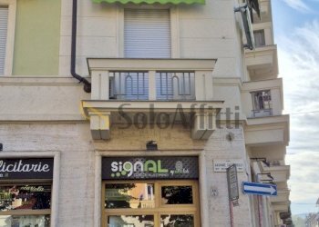 20241011_101946.jpg - Trilocale Via Gaspare Saccarelli, Torino (zona San Donato) - foto 24