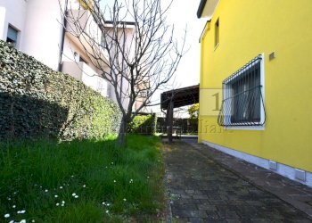 GIARDINO - Villa Via Galileo Galilei 4, Albignasego - foto 14