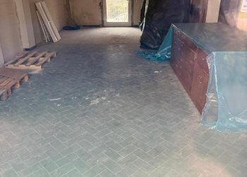 eb9ec8db-189c-4b90-96cf-82a25a798a48.jpg - Locale Commerciale Via Rozzone 1, Luni - foto 2