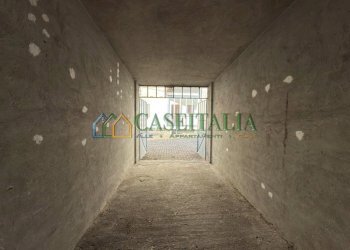 3.jpg - Box Banchette - foto 3