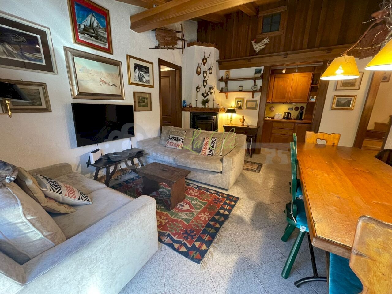 VENDITA COURMAYEUR - SOGGIORNO.ZONA PRANZO - Trilocale Courmayeur - foto 1
