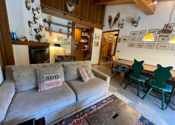 VENDITA COURMAYEUR - SOGGIORNO - Three-room apartment Courmayeur - photo 4