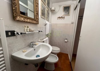 VENDITA COURMAYEUR - BAGNO EN SUITE - Three-room apartment Courmayeur - photo 16