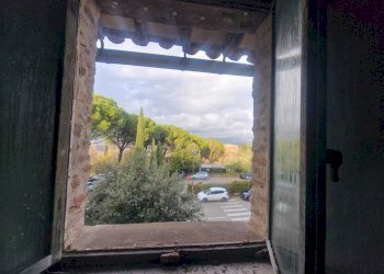 IMG-20251217-WA0113.jpg - Casa indipendente LARGO DEL BASTIONE 3, Todi - foto 2