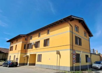 2.png - Four-room apartment at auction Via Cesare Viazzi 7, Predosa - photo 1