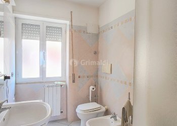 PHOTO-2024-07-11-12-47-10 3.jpg - Trilocale Viale Giacomo Matteotti 153, Nettuno - foto 18