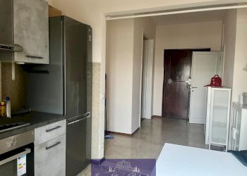 WhatsApp Image 2025-12-18 at 12.49.31 (2).jpeg - Trilocale Via Alamanni, Firenze (zona Santa Maria Novella) - foto 1