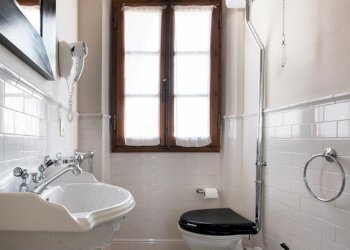 riffe (1).jpg - Trilocale Via Caracciolo, Firenze - foto 12