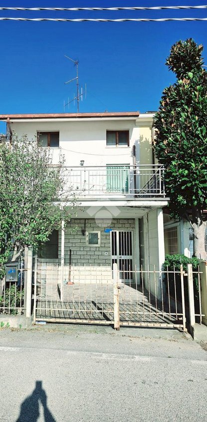 FOTO 1.png - Villa a Schiera VIA Variano, Rimini - foto 1