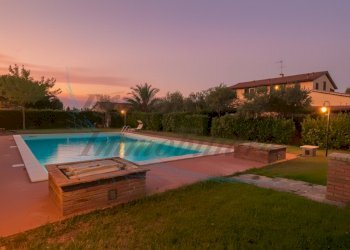 ccc - Monolocale Via Aurelia Sud 2, Cecina - foto 1