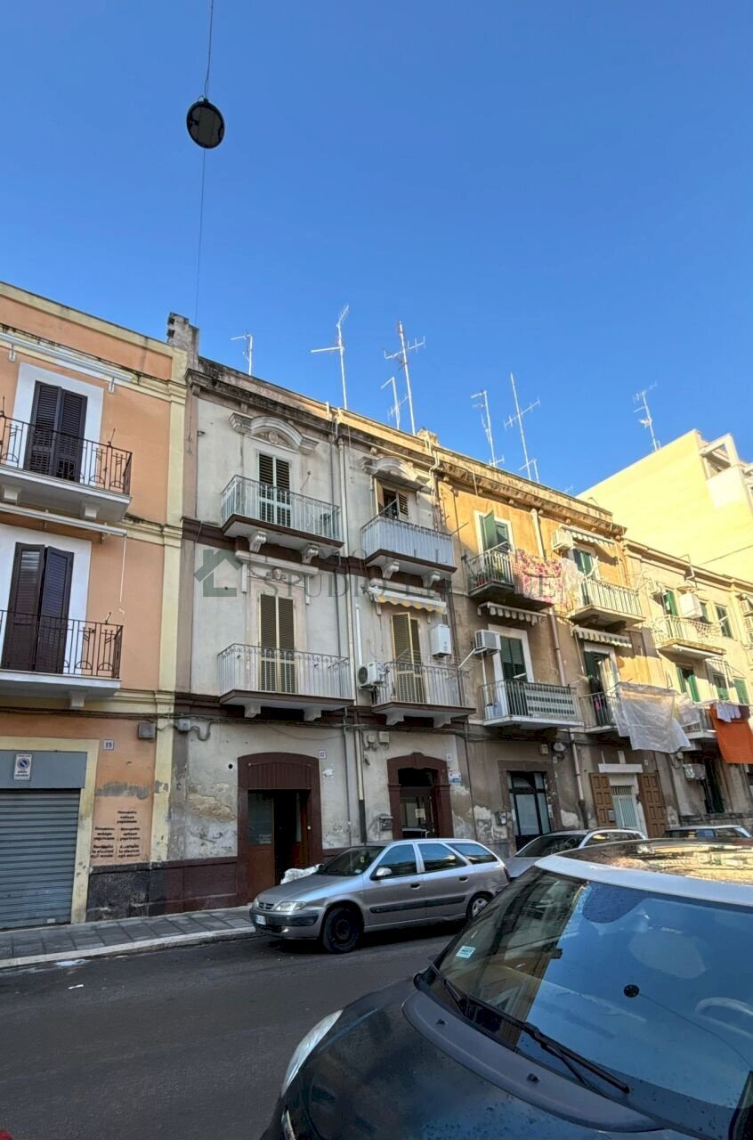 ea1ecf4c-c5be-42b3-bd5e-4e5c21a52e07.jpg - Locale Commerciale Via Francesco Petrelli 17, Bari - foto 1