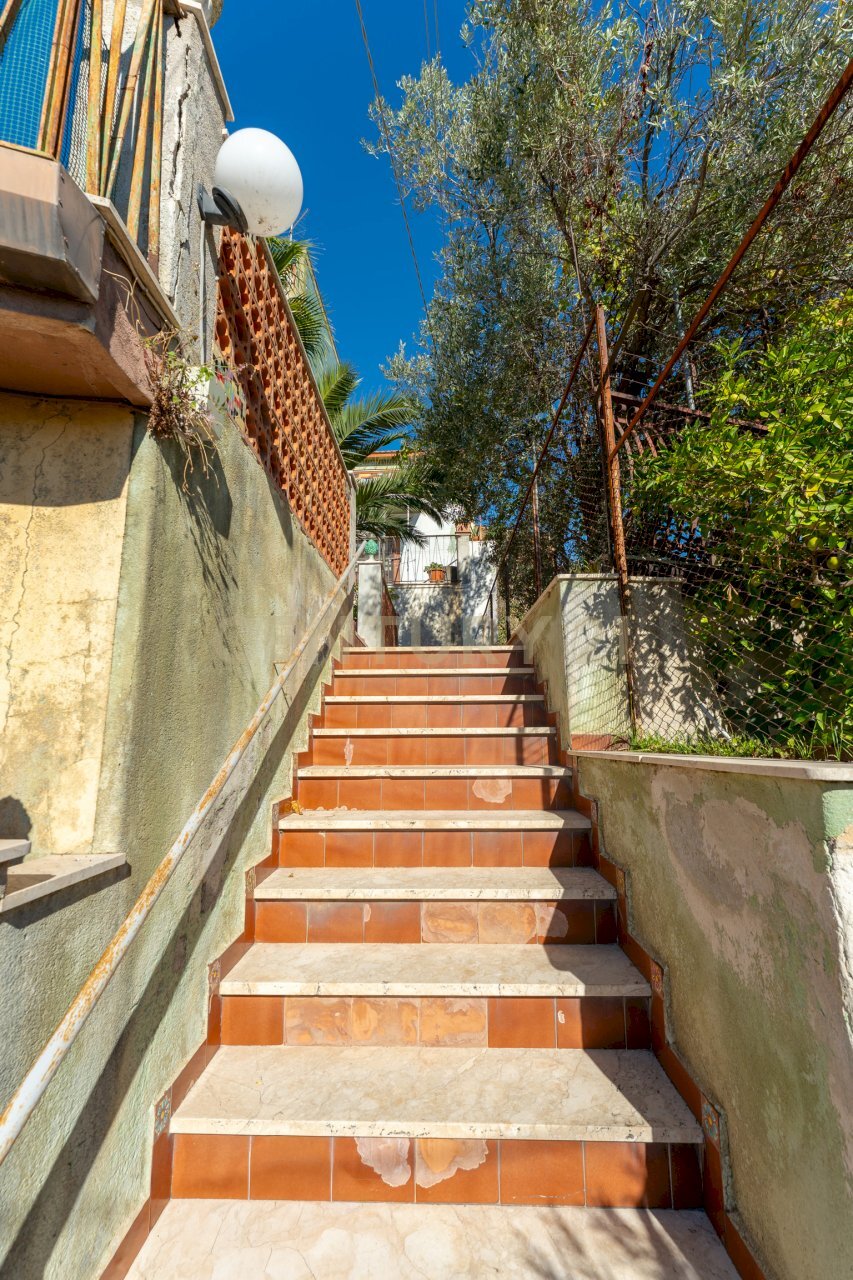 Via Scala di Betta 69 (14).jpg - Casa semi indipendente VIA SCALA DI BETTA 69, Sant'Agata Li Battiati - foto 3