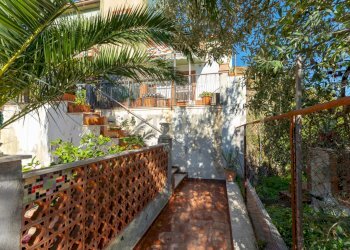 Via Scala di Betta 69 (16).jpg - Casa semi indipendente VIA SCALA DI BETTA 69, Sant'Agata Li Battiati - foto 6