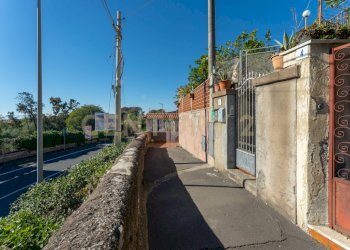 Via Scala di Betta 69 (2).jpg - Casa semi indipendente VIA SCALA DI BETTA 69, Sant'Agata Li Battiati - foto 15