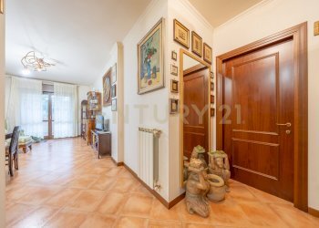 8.jpg - Bilocale Via Paolo Stoppa 38, Roma - foto 12