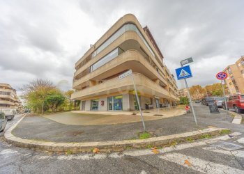 3.jpg - Bilocale Via Paolo Stoppa 38, Roma - foto 20