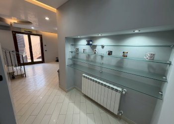 IMG_7993.JPG - Villa Via Dora Baltea, Ardea - foto 17