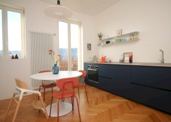 Cucina - Trilocale SALITA SAN DONATO 6, Como - foto 2