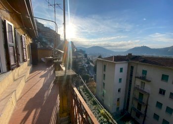 Balcone - Trilocale SALITA SAN DONATO 6, Como - foto 15