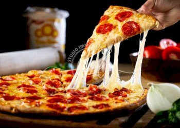 istockphoto-1442417585-612x612.jpg - Locale Commerciale Camaiore - foto 2