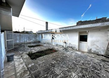 31.jpg - Villa Trifamiliare Via A.de Gasperi 168, Calimera - foto 30