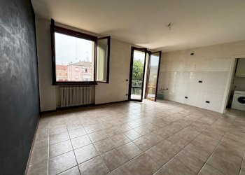 WhatsApp Image 2025-12-18 at 19.04.08.jpeg - Trilocale Medesano - foto 5