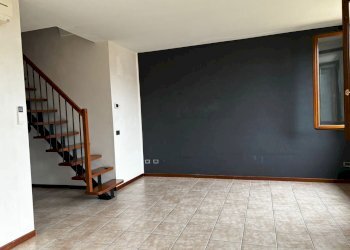 WhatsApp Image 2025-12-18 at 19.04.10 (1).jpeg - Trilocale Medesano - foto 9