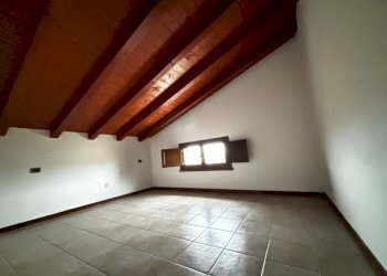 WhatsApp Image 2025-12-18 at 19.04.17 (2).jpeg - Trilocale Medesano - foto 29