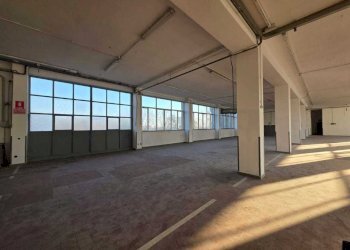 2baa1e4f-2ab3-48f3-9b6b-7a4698e7a346.jpeg - Shed Via Erba 1, hamlet Calderara, Paderno Dugnano - photo 1