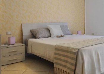 camera da letto - Quadrilocale Via apollo 19, Gela - foto 10