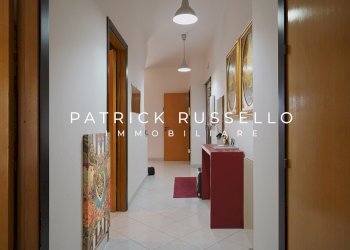 corridoio - Quadrilocale Via Giacomo Amato 15, Gela - foto 9