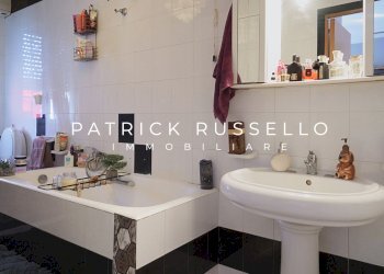 bagno - Quadrilocale Via Giacomo Amato 15, Gela - foto 19