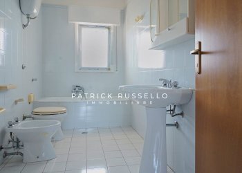 bagno - Appartamento Via Navari 7, Gela - foto 14