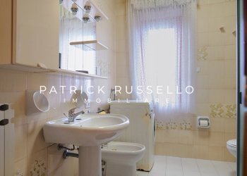 bagno - Appartamento Viale Cortemaggiore 87, Gela - foto 12