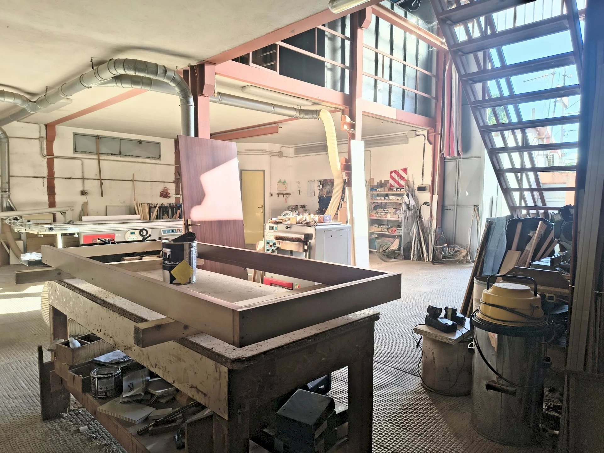 Shop Messina - photo 1