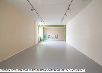 Shop Corso Vittorio Veneto, Olbia - photo 1