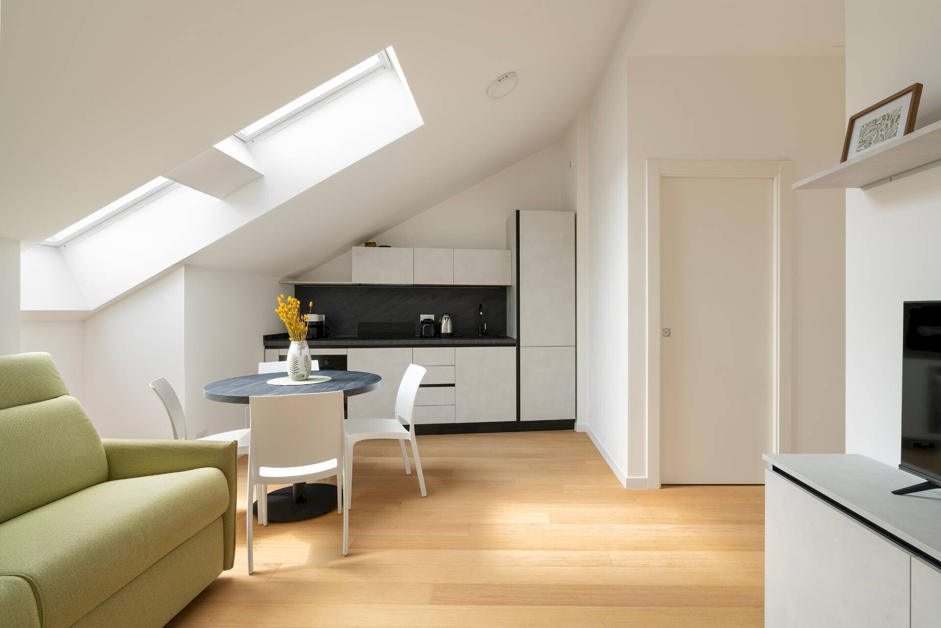 Attic Via Errico Petrella, 4, Milano - photo 2