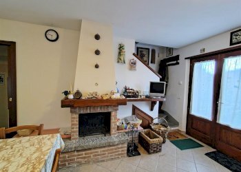 Villa a Schiera Pievepelago - foto 12