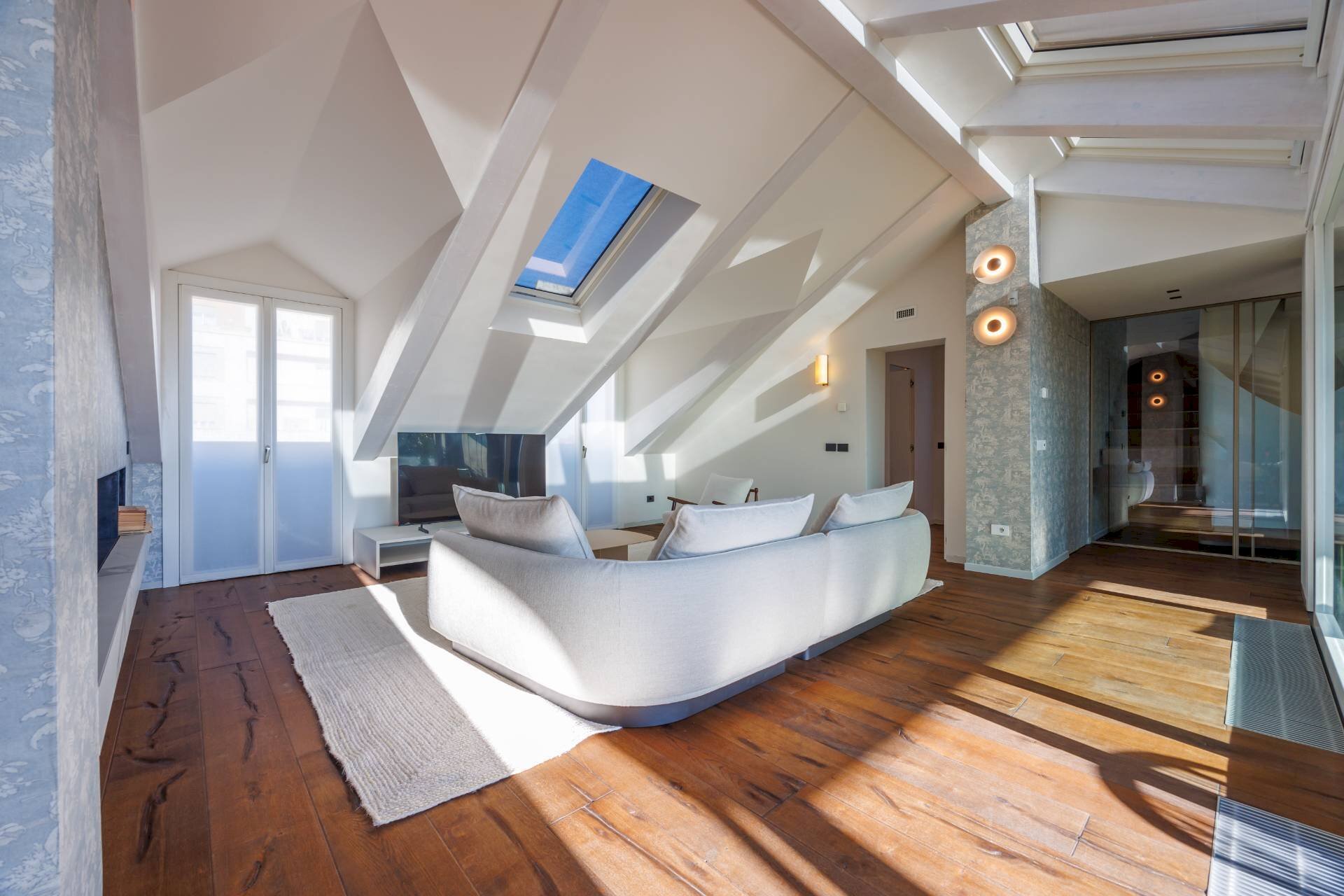 Attic Torino (neighborhood Crocetta) - photo 3