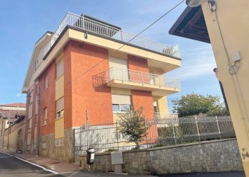 Apartment Pecetto Torinese - photo 1