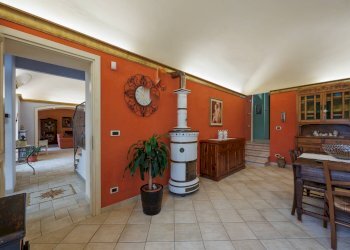 Portion of a house Castagneto Po - photo 15
