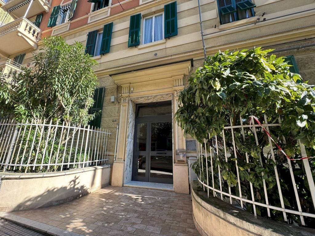 Quadrilocale Genova (zona Pegli) - foto 2