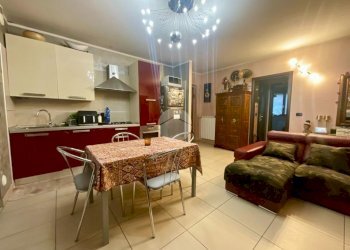 Trilocale Via Giorgio Perlasca, Leini - foto 9