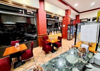 Cafeteria - Cold Bar Torino (neighborhood San Salvario) - photo 10