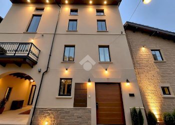 Rustico Via San Giuseppe Maria Gambaro, Galliate - foto 1