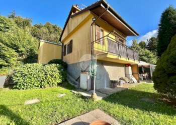 Casa indipendente Frazione Montenotte Superiore, Cairo Montenotte - foto 2
