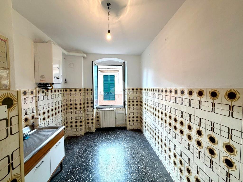 Trilocale Via alla Stazione di Rivarolo, Genova (zona Rivarolo) - foto 2
