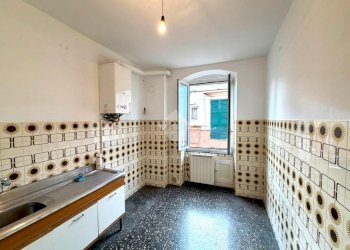 Trilocale Via alla Stazione di Rivarolo, Genova (zona Rivarolo) - foto 1